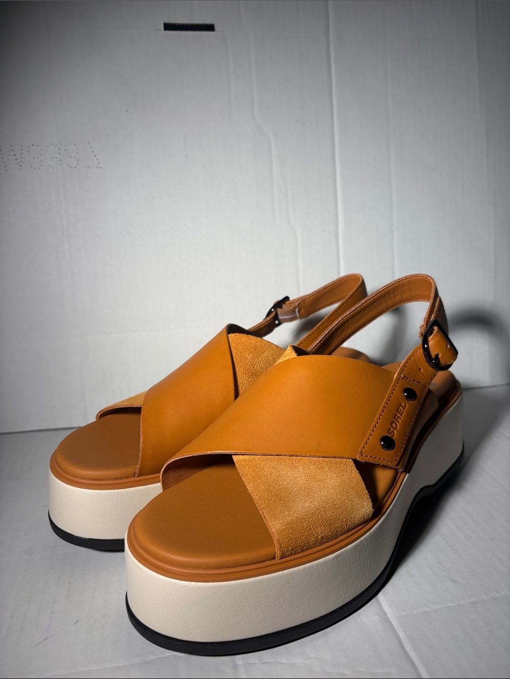 NEW Dayspring Crisscross Sorel Women's Tan Platform Slingback Sandals Size 8 - Picture 2 of 7